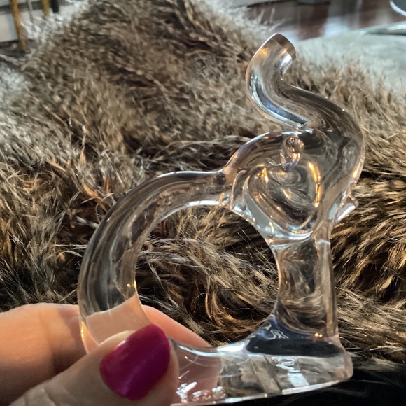 Napkin ring, dinner party, elephant vintage Pier 1 nickel plated napkin ring - Picture 6 of 9